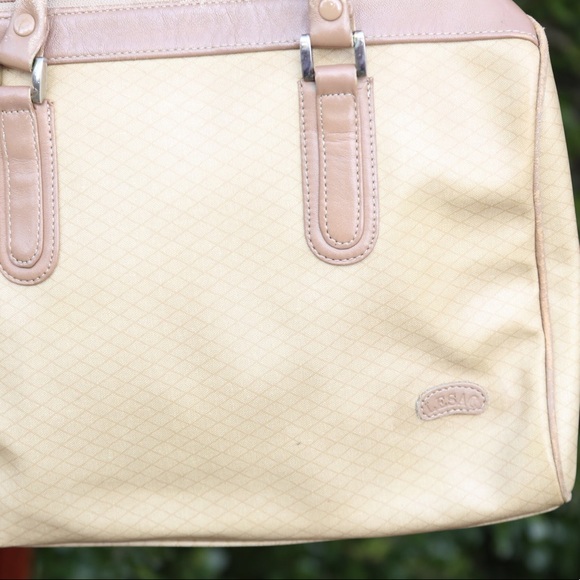 Lesac Vintage Handbag - Picture 3 of 6